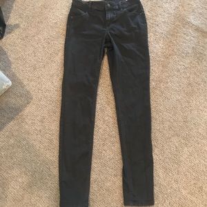 Black skinny jeans
